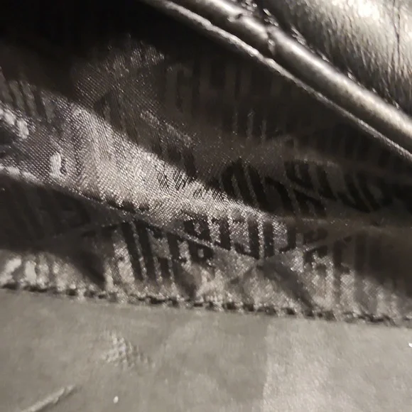 XXL Kensington Soft Quilted Leather Shoulder Bag Authentic - Picture 14 of 15